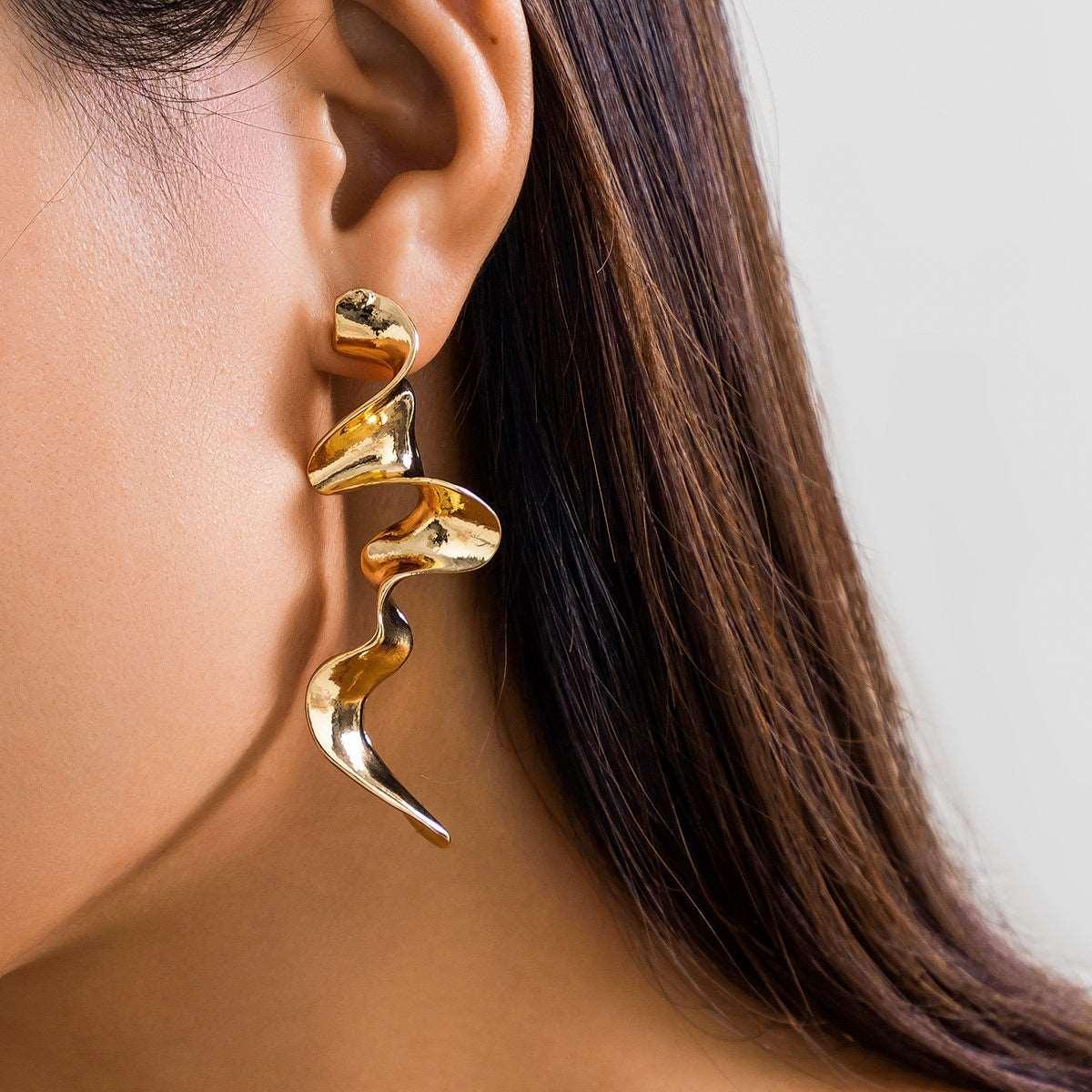 Maddison Twisted Design Metal Earrings - Koda Fashion & Decor - Free Shipping