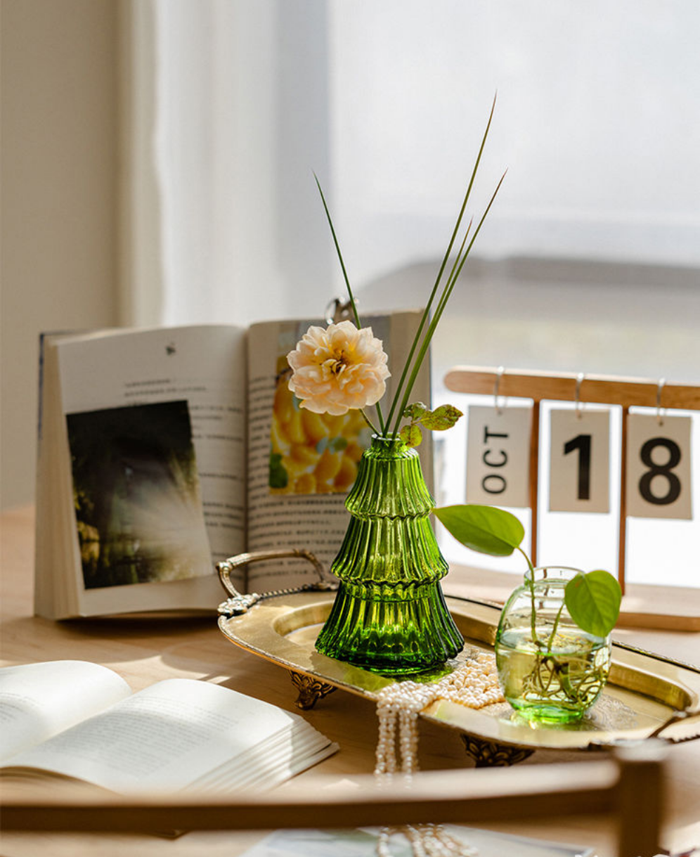 Glass Christmas Tree Vase - Koda Store - Free Shipping