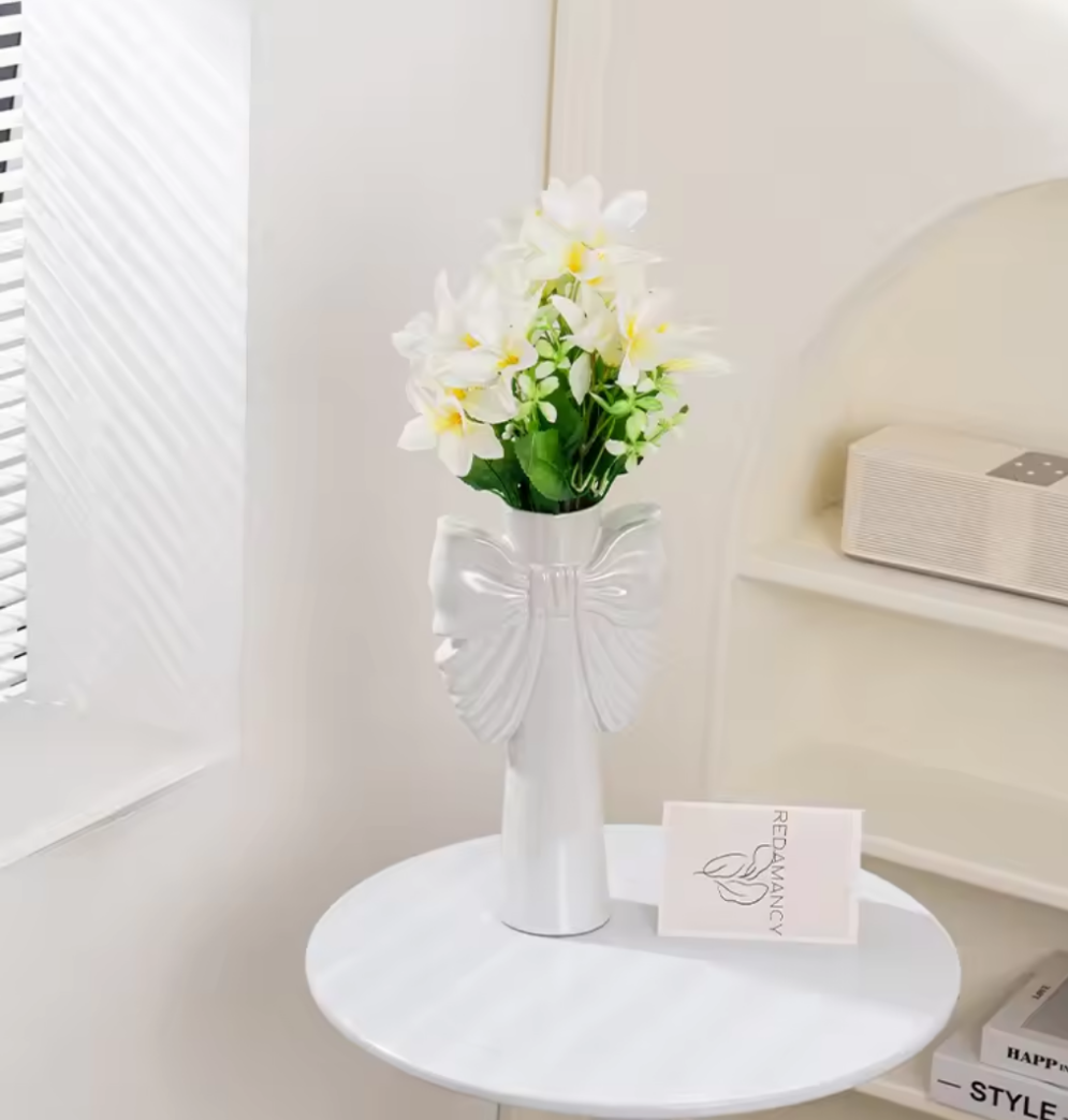 Minimalist Bow Vase - Electroplated Ceramic - Koda Store - Free Shipping