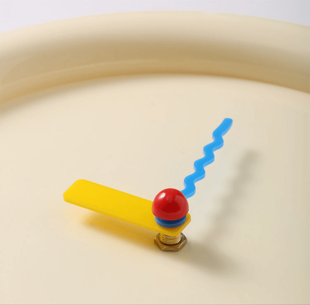 Minimalist Round Memphis Wall Clock Warm White - Koda Store - Free Shipping