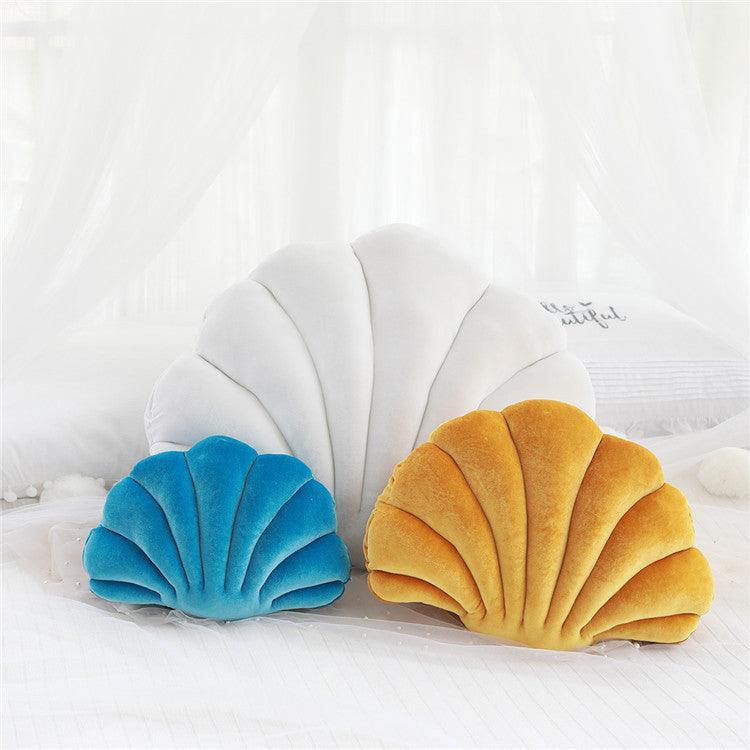 Coastal Shell Cushion in White - Koda Store - Free Shipping