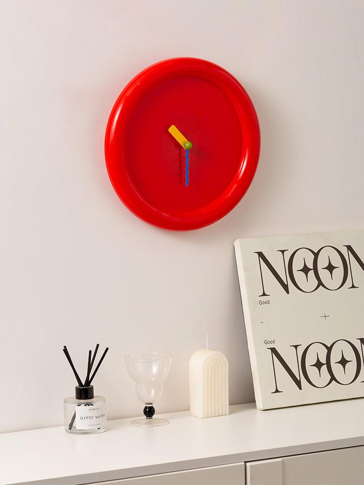 Minimalist Round Memphis Wall Clock True Red - Koda Store - Free Shipping
