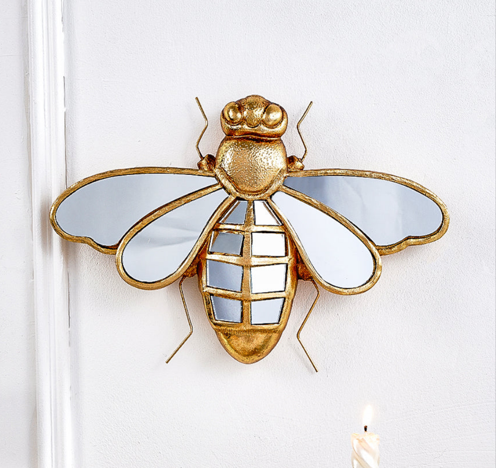 Queen Aurelia Bee Wall Decor