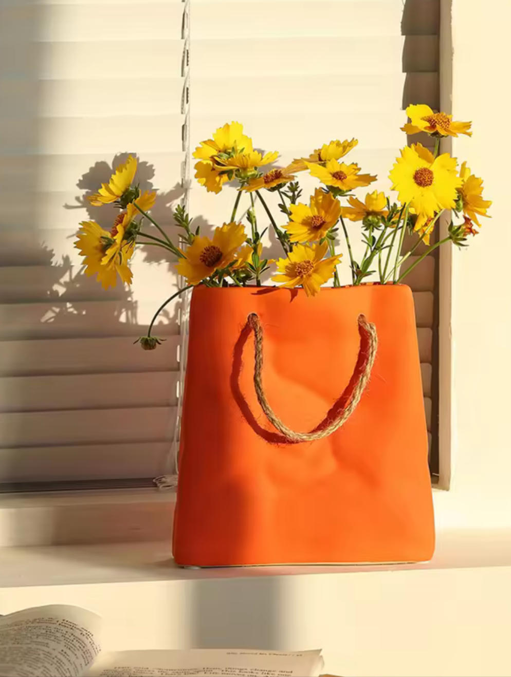 Morandi Tote Vase Shop name