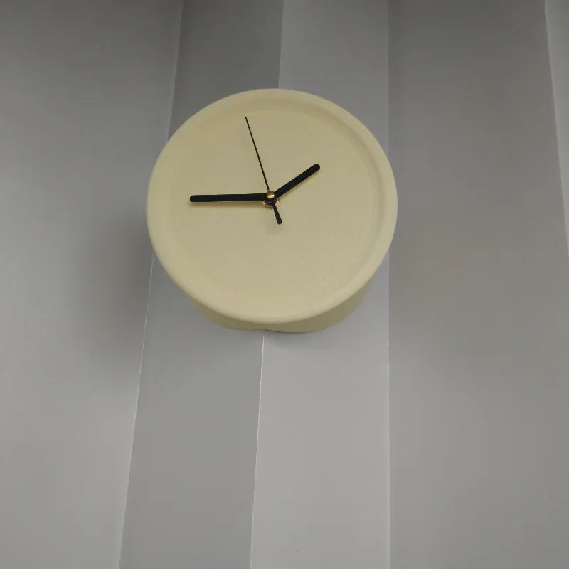 Inner Outer Corner Clock