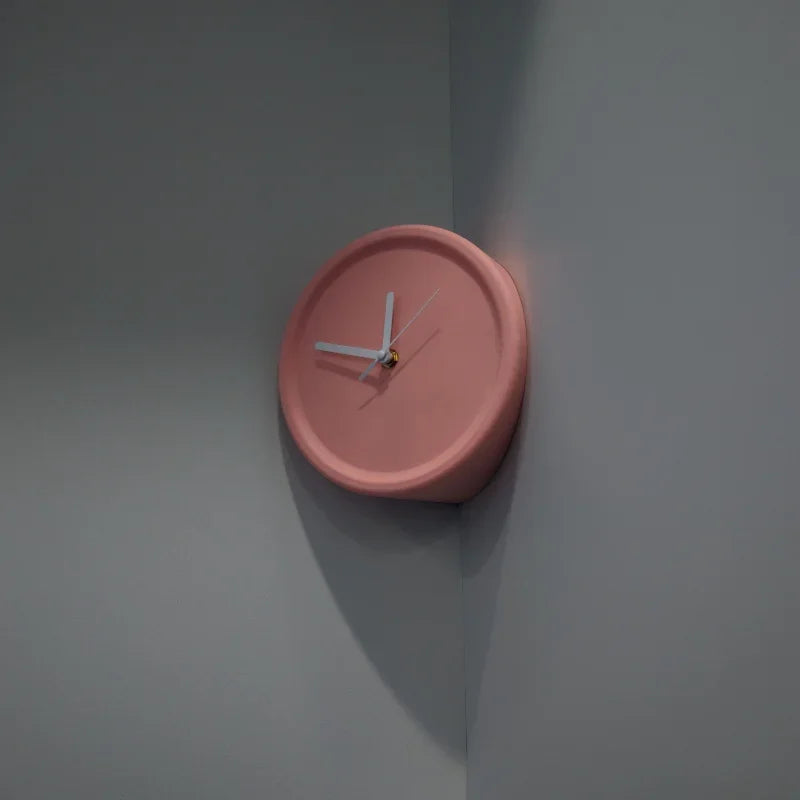 Inner Outer Corner Clock