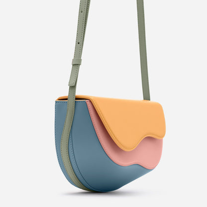 Wave Crossbody Saddle Bag - Caramel Koda Fashion & Decor