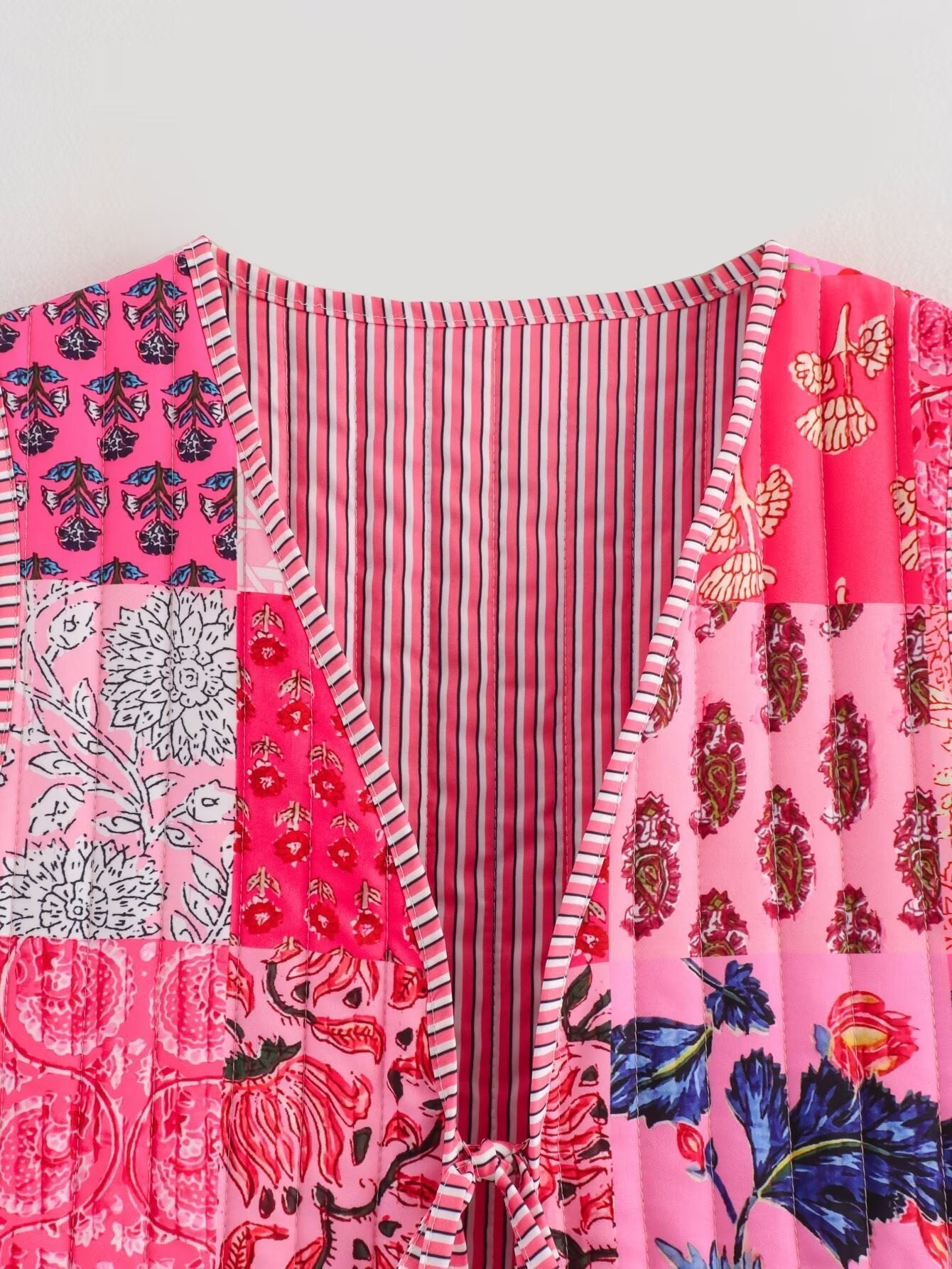Retro Quilted Patchwork Print Vest Shop name