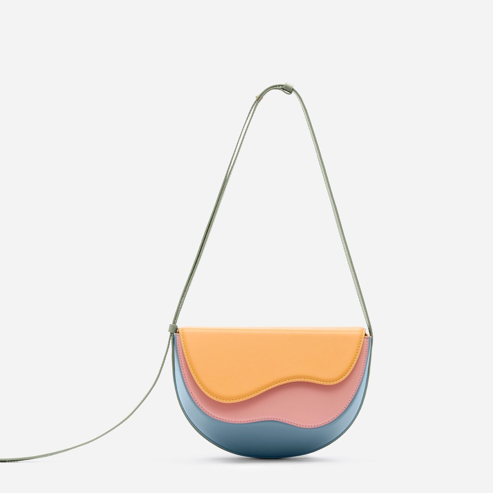 Wave Crossbody Saddle Bag - Caramel Koda Fashion & Decor