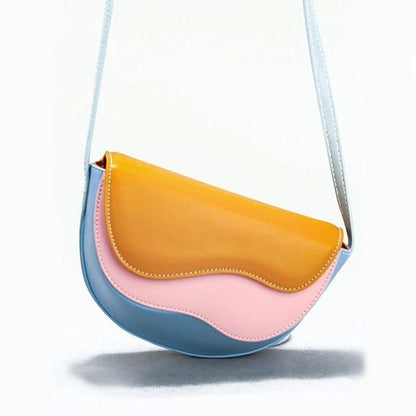 Wave Crossbody Saddle Bag - Caramel Koda Fashion & Decor