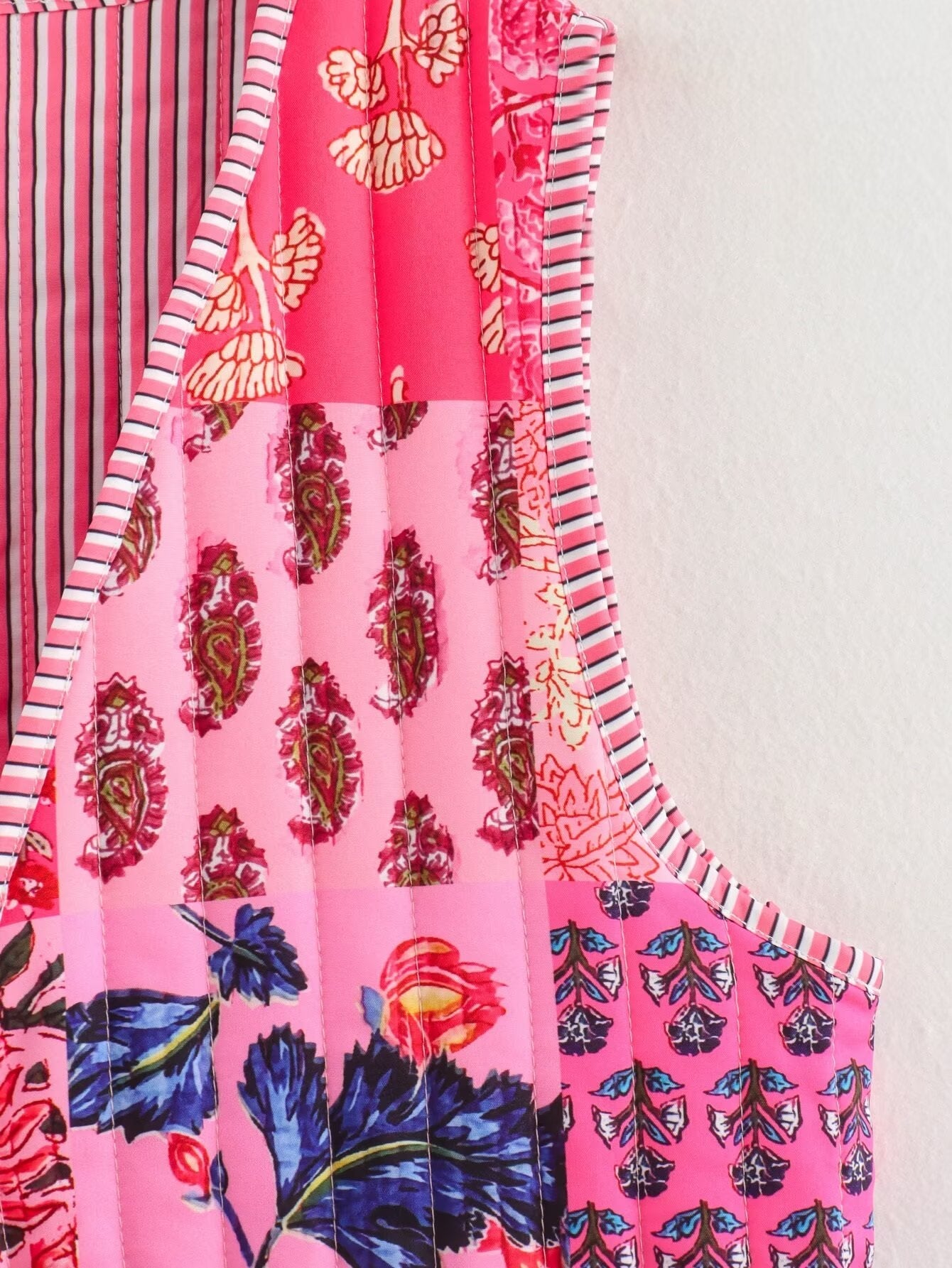 Retro Quilted Patchwork Print Vest Shop name